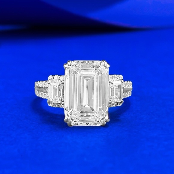 5CT S925 Sterling Silver 8×12mm Emerald Cut High Carbon Diamond Ring Size 6 - Picture 5 of 6